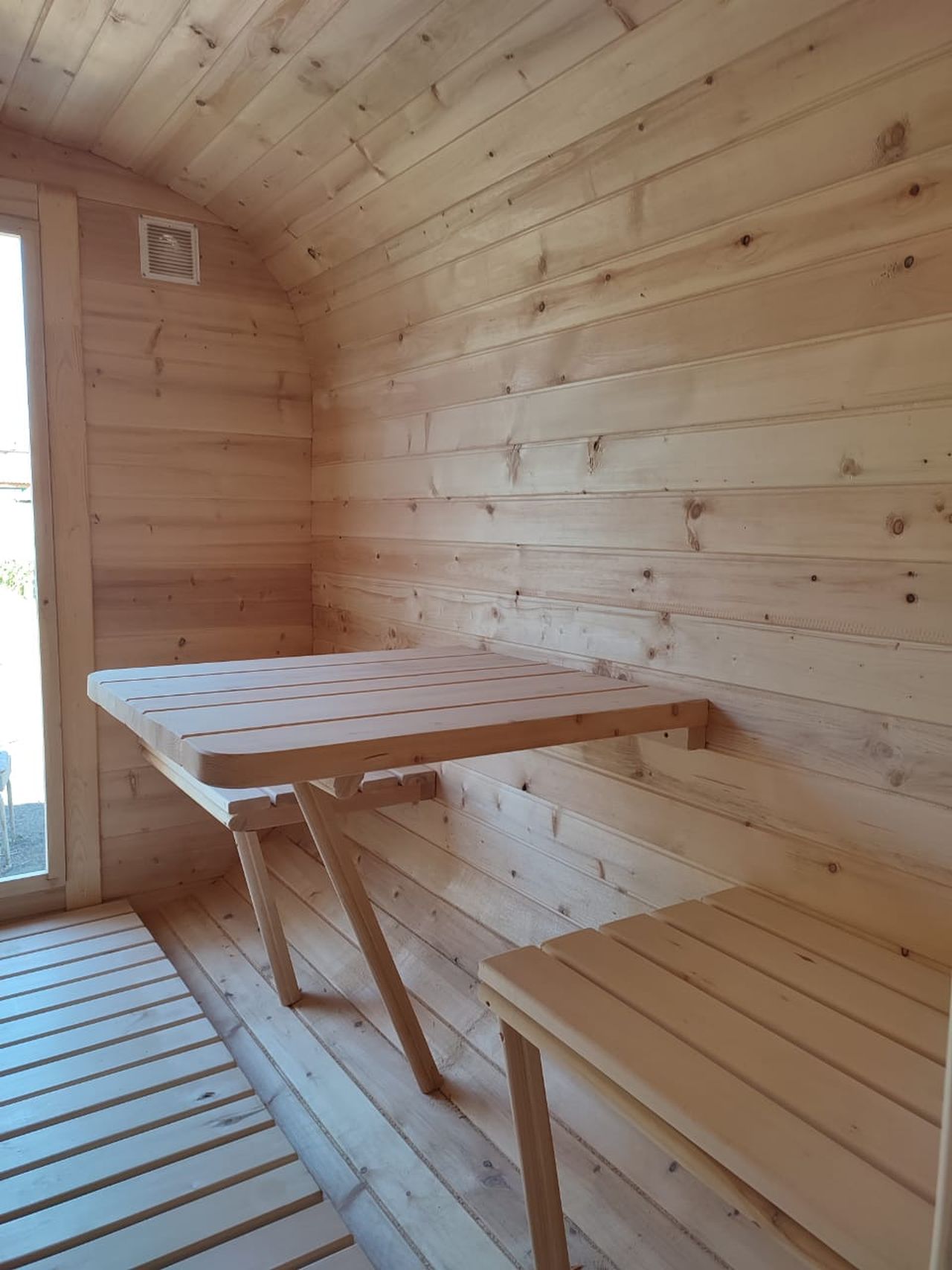 Фото готовых бань-бочек